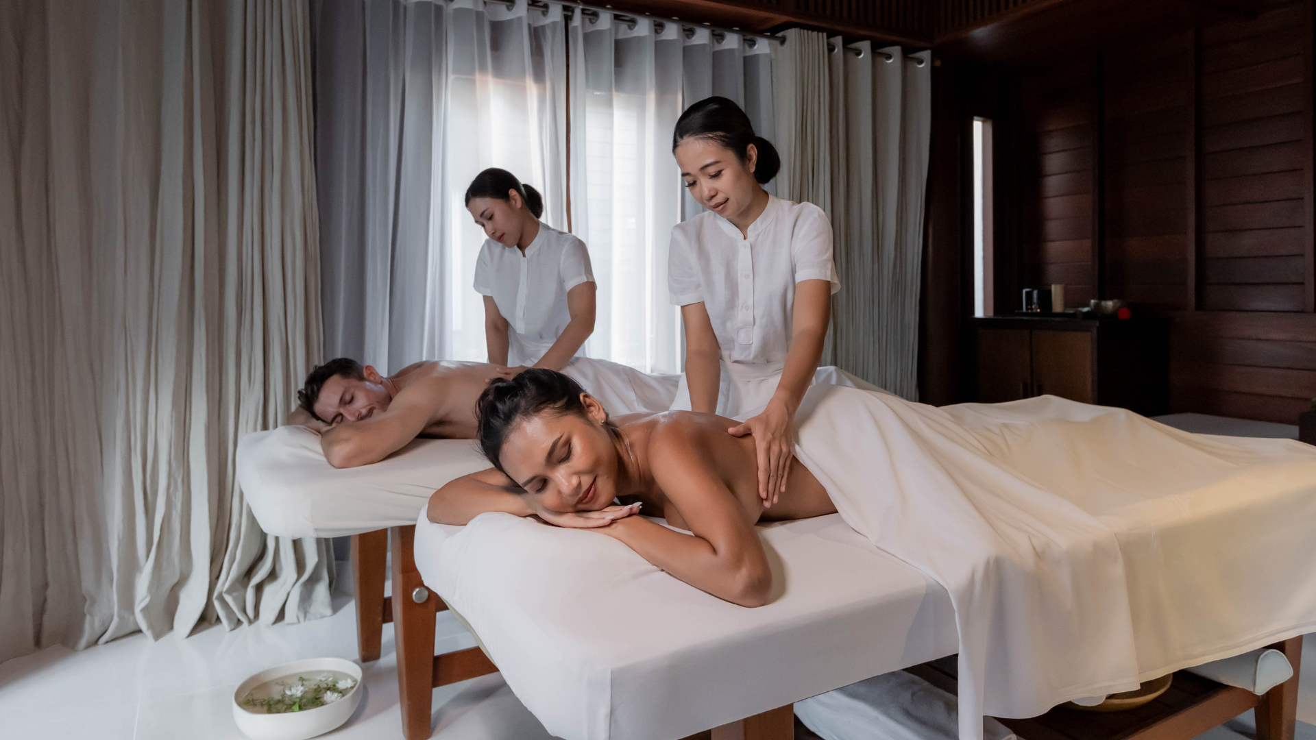 Cách Chọn Kem Dưỡng Thể Sau Tắm Trắng An Toàn Nhất 9 SALA Spa, Choengmon - SALA Samui Choengmon Beach Resort